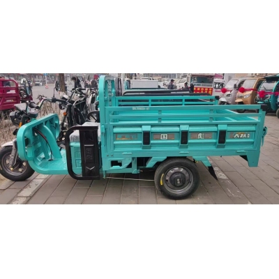 電動(dòng)三輪車  1.6*1.1米車斗，60V32A電池